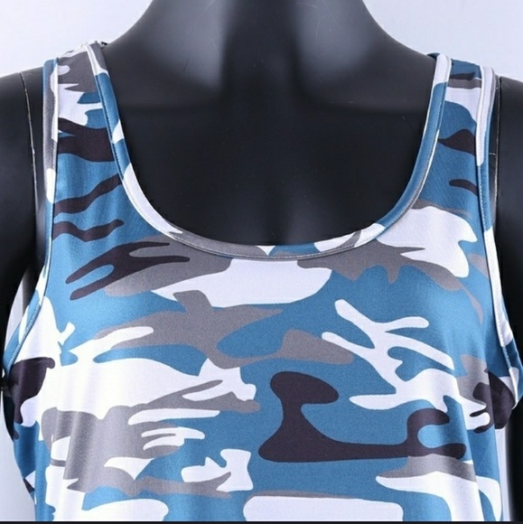 🍓🍓 3 For $20 🍓🍓 Cute Camo Tank Top - Picture 3 of 5